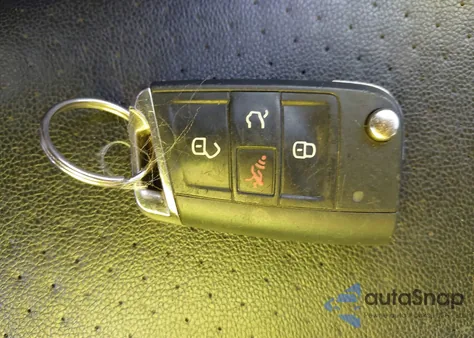 2018 Volkswagen Tiguan 2.0T Se/2.0T Sel from USA, damaged, VIN 3VV3B7AX7JM009872